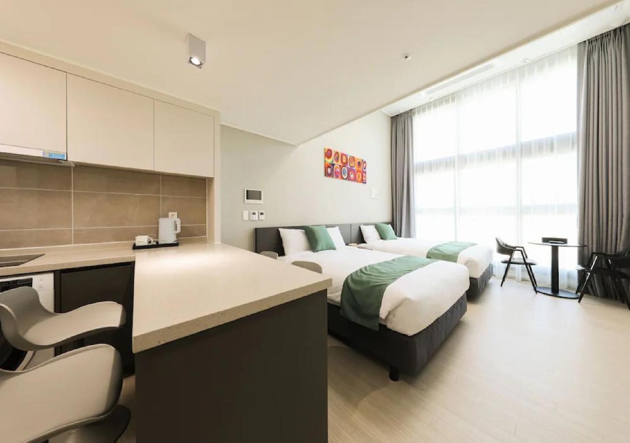 Coopstay Yeosu Hotel Extérieur photo